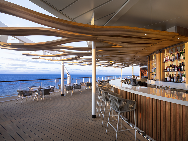 Celebrity_Millennium_sunset_bar_600px